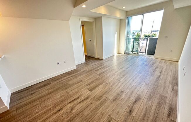 1 bed, 1 bath, 621 sqft, $3,150, Unit 503