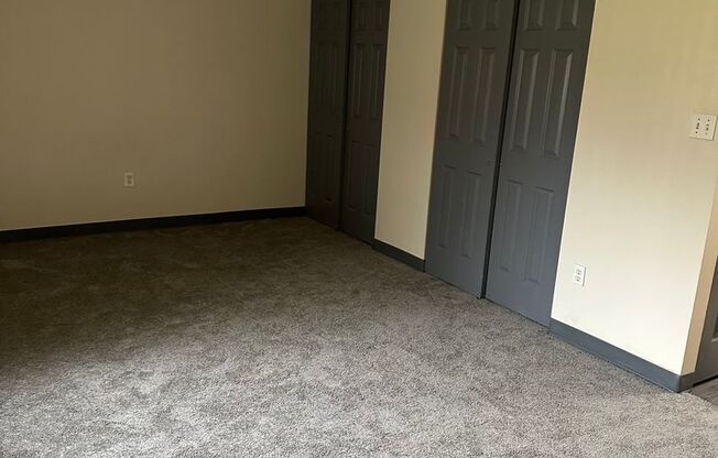 Studio, 1 bath, 460 sqft, $900, Unit 116E