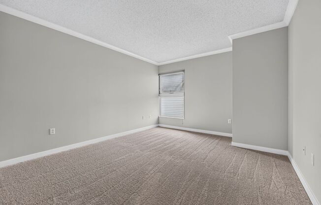 2 beds, 2 baths, $3,200, Unit Unit 806