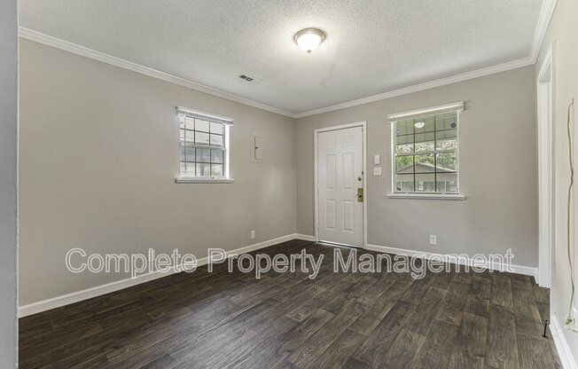 3729 MAPLE AVE SW