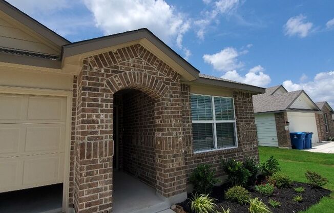 Newly Built Home in the Red River Ranch Neighborhood!