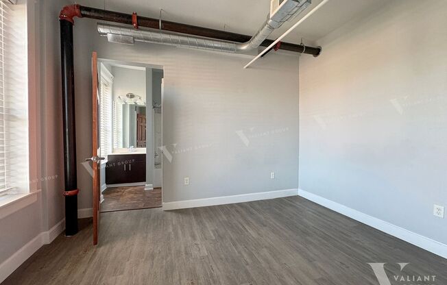 Studio, 1 bath, $850, Unit 201K