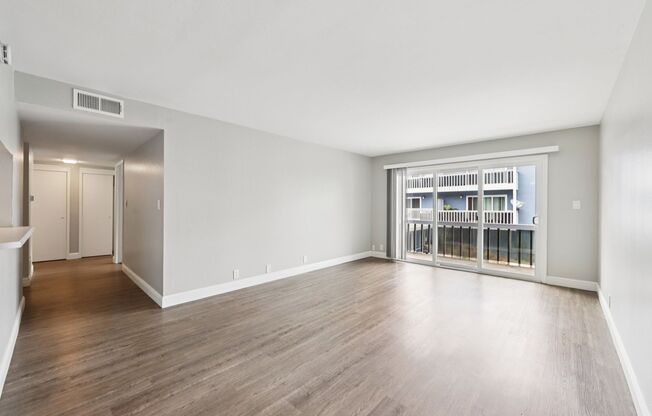 2019 Shoreline Drive