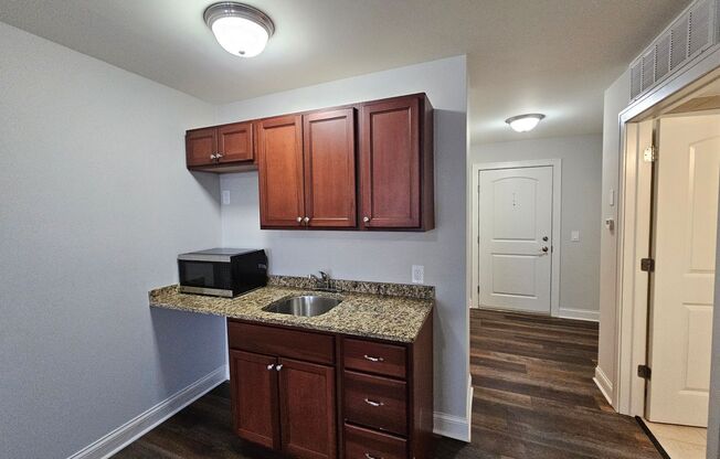 1 bed, 1 bath, 478 sqft, $1,265, Unit 17-608