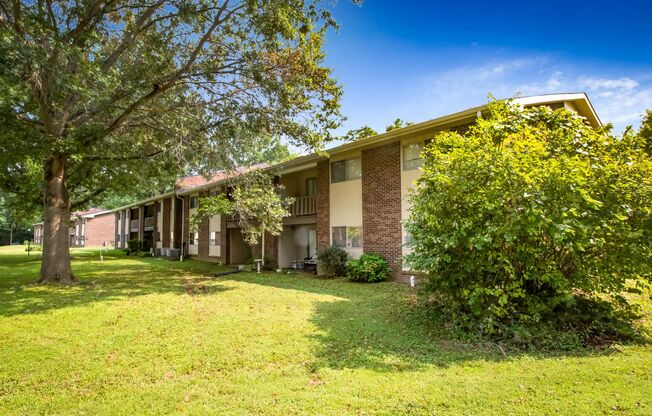 1 bed, 1 bath, 750 sqft, $1,045, Unit A05