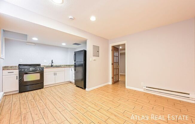 1857 W MOSIER PL