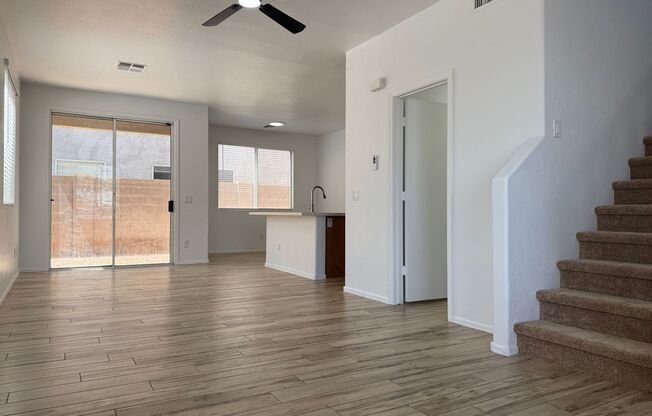 51st Ave and Broadway, 3 bed, 2.5 bath, Freshly Painted, wood like tile downstairs, new carpet