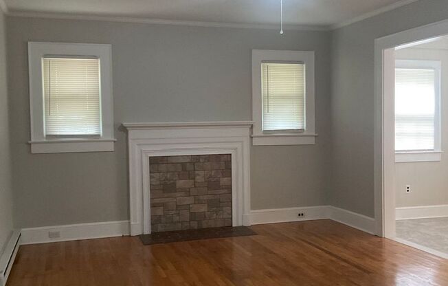 2 beds, 1 bath, $1,500