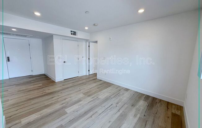 1 bed, 1 bath, 607 sqft, $2,350, Unit 602