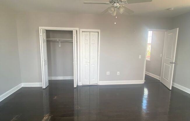 1 bed, 1 bath, 700 sqft, $1,495, Unit 1416-3R