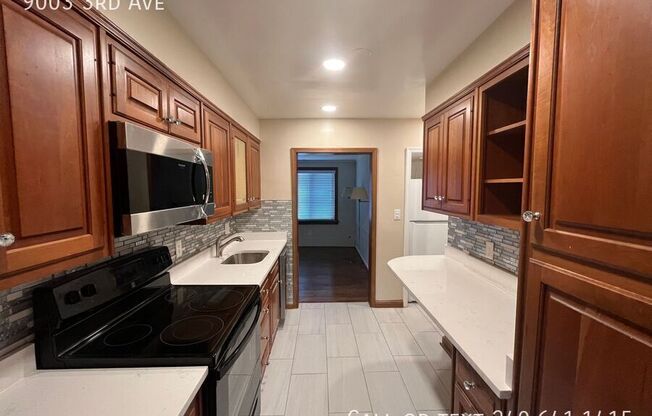 9003 3 AVE