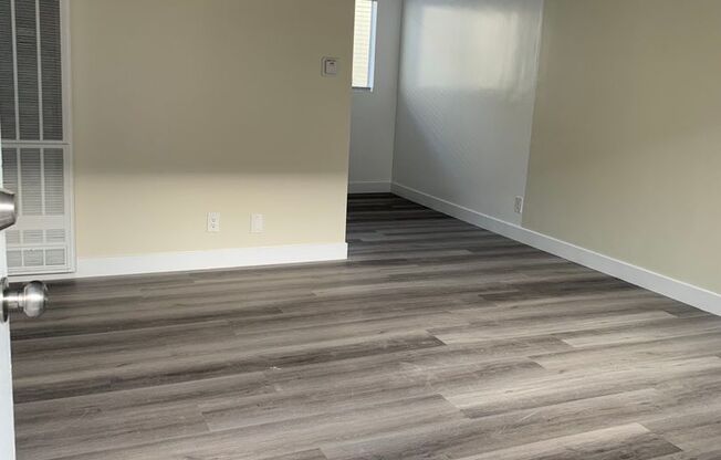 836 W Beach Ops