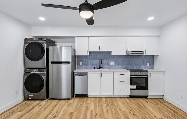 1 bed, 1 bath, 465 sqft, $2,245, Unit 57