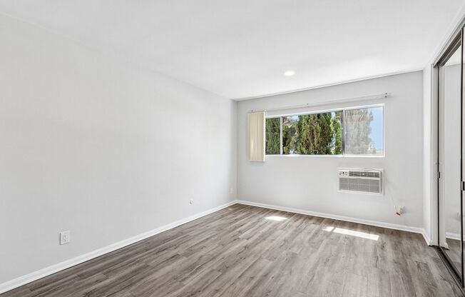 1 bed, 1 bath, 695 sqft, $1,798, Unit 402