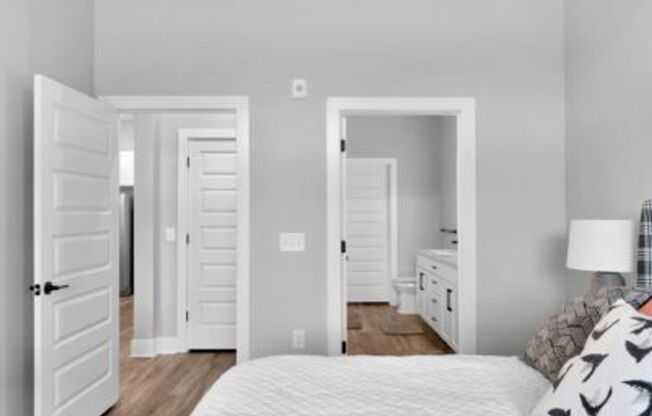 2 beds, 2 baths, 1,140 sqft, $1,699, Unit 315