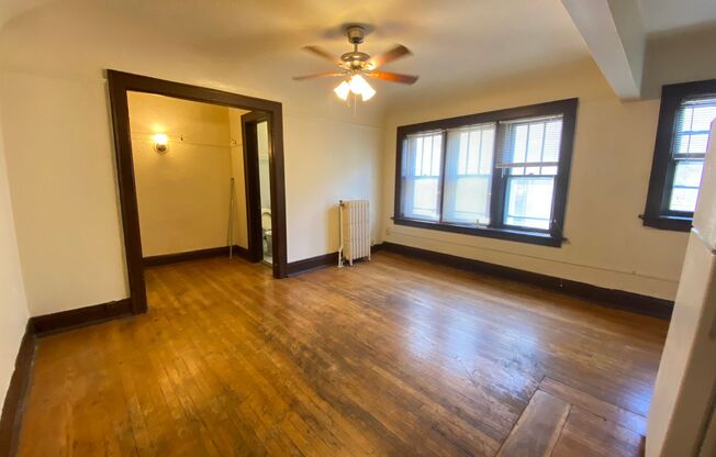 Studio, 1 bath, $775, Unit 307