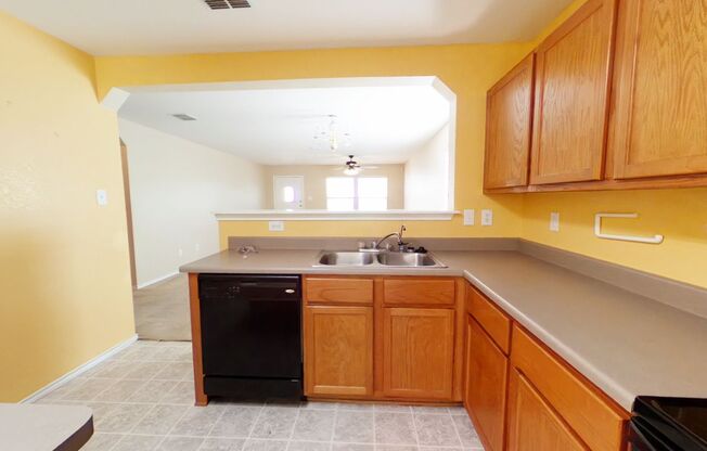 3 beds, 2 baths, $1,625