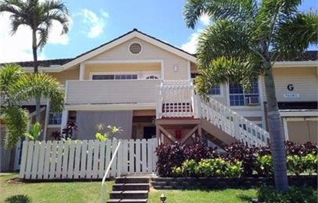 Great 2bd/1.5ba unit with 2 parking stalls at Villages at Waipio!