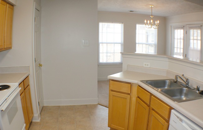 3 beds, 2 baths, 1,254 sqft, $1,799, Unit 4-4201