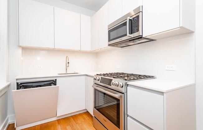 1 bed, 1 bath, 535 sqft, $3,325, Unit 02