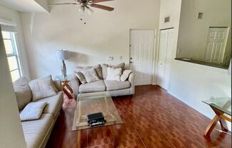 Beautiful 1BR/1BA Condo in Gated Community – Emerald Isle #305