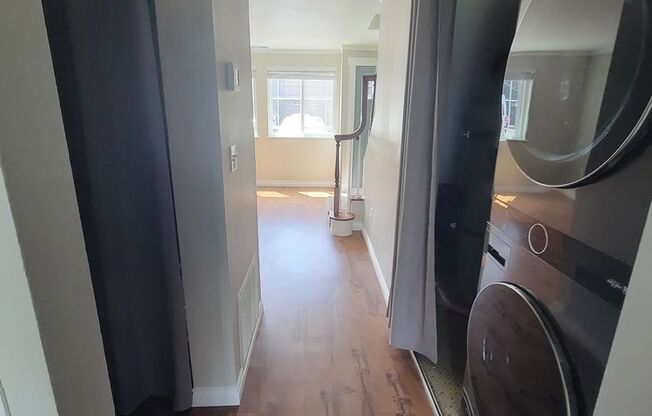 Townhome with Community Pool and Private Patio in Richland