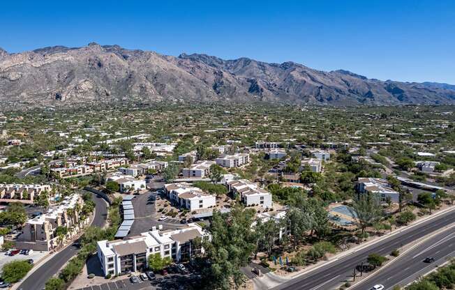 Neighborhood at Sunrise Ridge Apartments in Tucson AZ