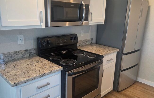 1 bed, 1 bath, 600 sqft, $1,800, Unit 1