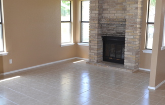 3 beds, 2 baths, $1,195