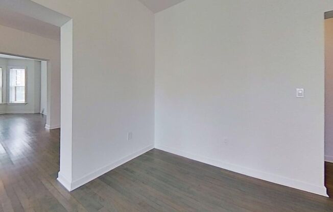 2803 E. Belleview Pl.