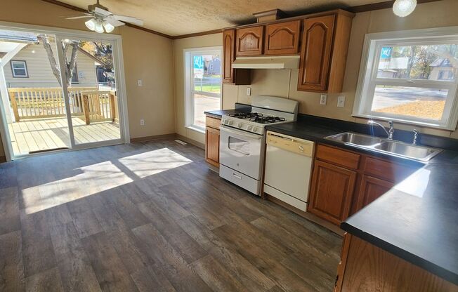 Spacious 3 Bedroom, 2.5 bathroom home with detached garage!