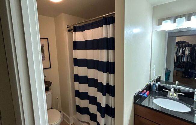 1 bed, 1 bath, 650 sqft, $1,095, Unit 102