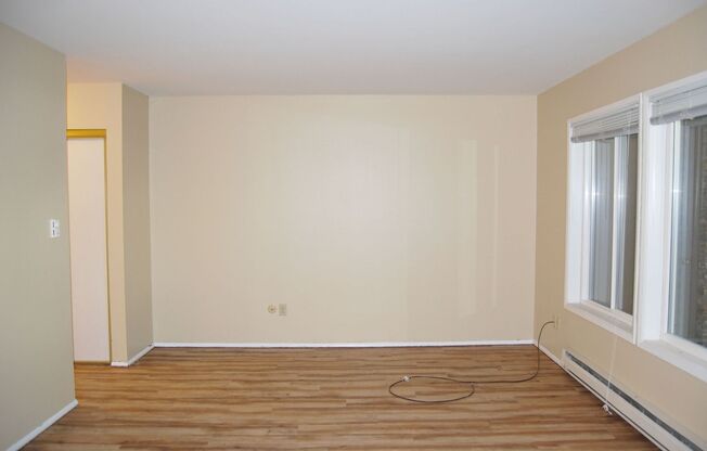 424 Summit