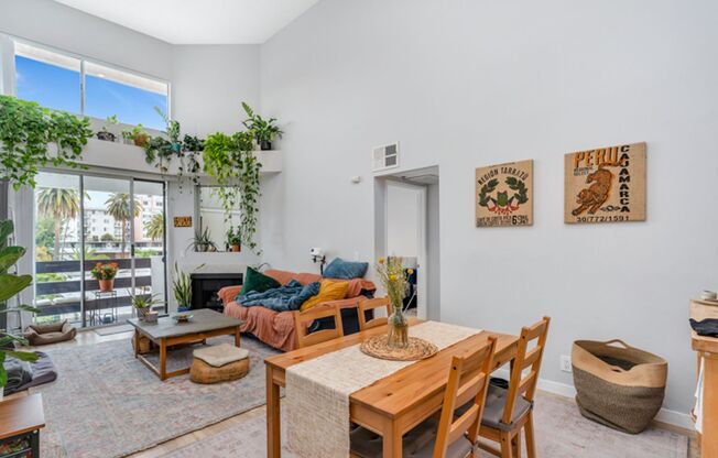 Reno Apartments