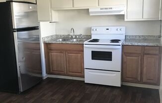 1 bed, 1 bath, $1,695, Unit 671