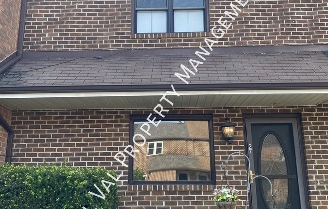 27 MARKEL RD