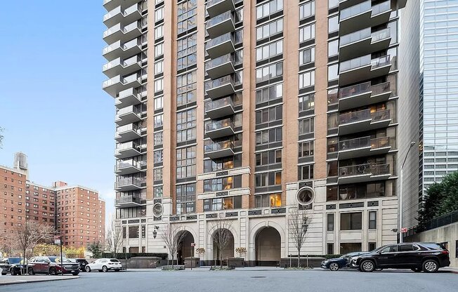 1 bed, 1 bath, 786 sqft, $6,100, Unit 11C