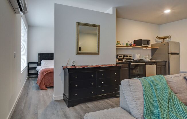 1 bed, 1 bath, 538 sqft, $1,045, Unit 104