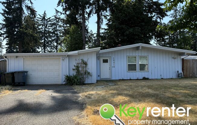 Lakewood 4Bed/2Bath Gorgeous Rambler with A/C!