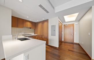 1 bed, 1 bath, 881 sqft, $4,800, Unit 1514