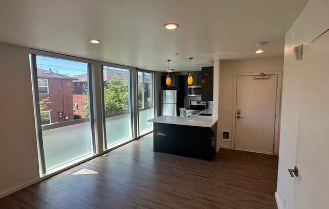 Carol Apartments