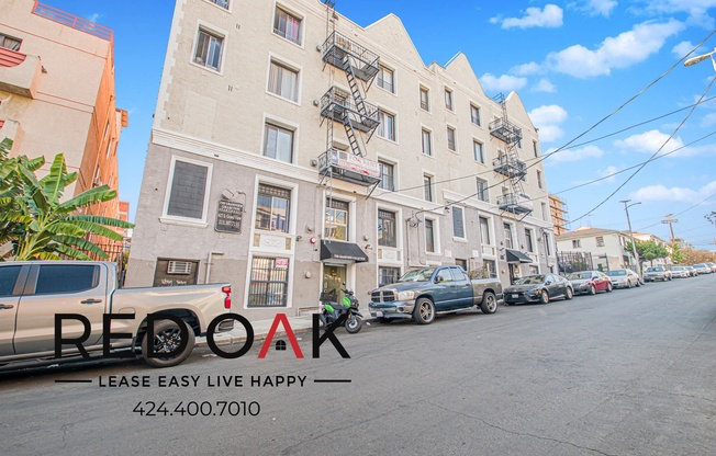 425 427 S GRAND VW ST