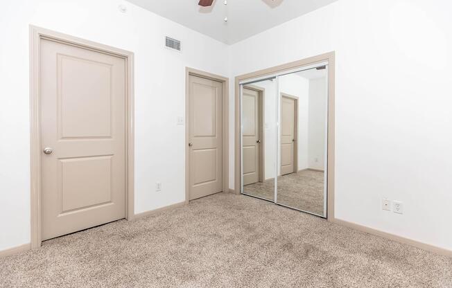 1 bed, 1 bath, 638 sqft, $1,149