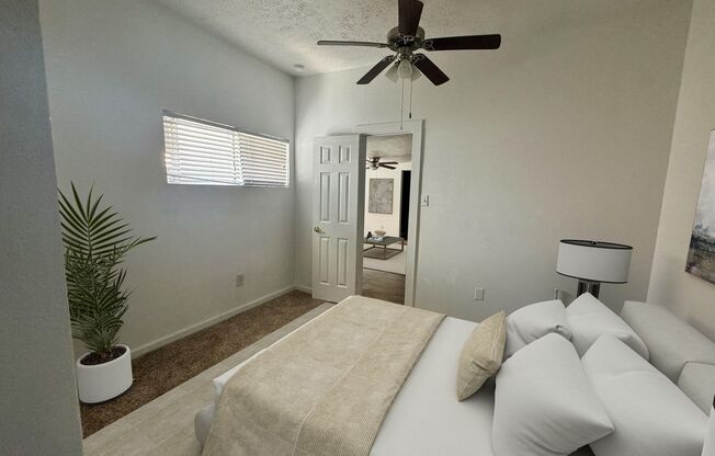 2 beds, 1 bath, 700 sqft, $1,495, Unit 4