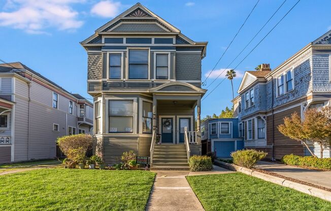 1830 San Antonio Ave #B - Studio | 1 bath