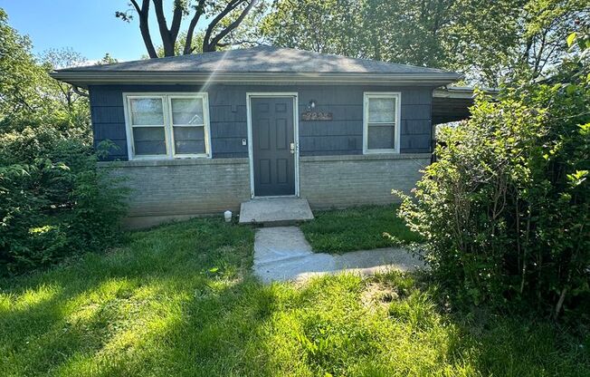 7923 Agnes Ave | 2 BR 1 BA | 1000 Sq ft