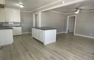 2 beds, 1 bath, $1,095