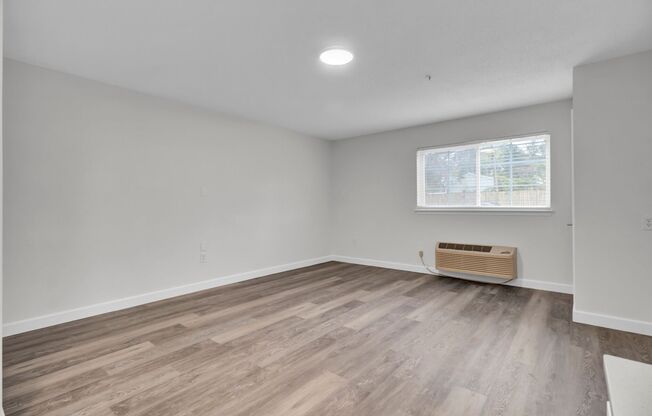 Studio, 1 bath, 329 sqft, $1,185, Unit 146