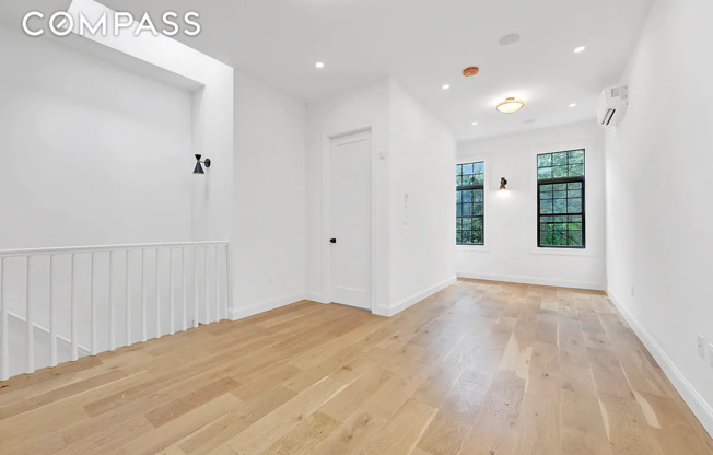 297 HOWARD AVE