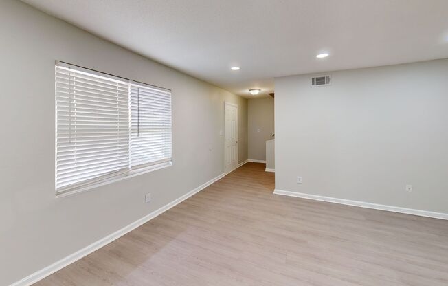 3 beds, 2.5 baths, 1,510 sqft, $1,519, Unit 31-D